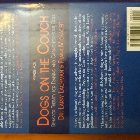 Dogs On The Couch For Training And Caring For Your Dog Hardback Book - Picture 4 of 10